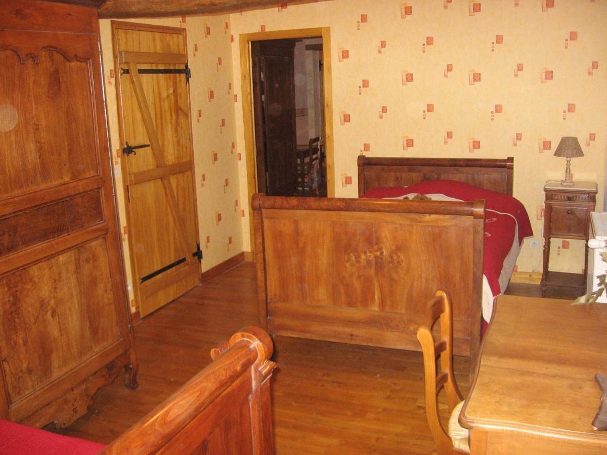 La Ferme de Magnantru Bed & Breakfast Perigne Exterior foto